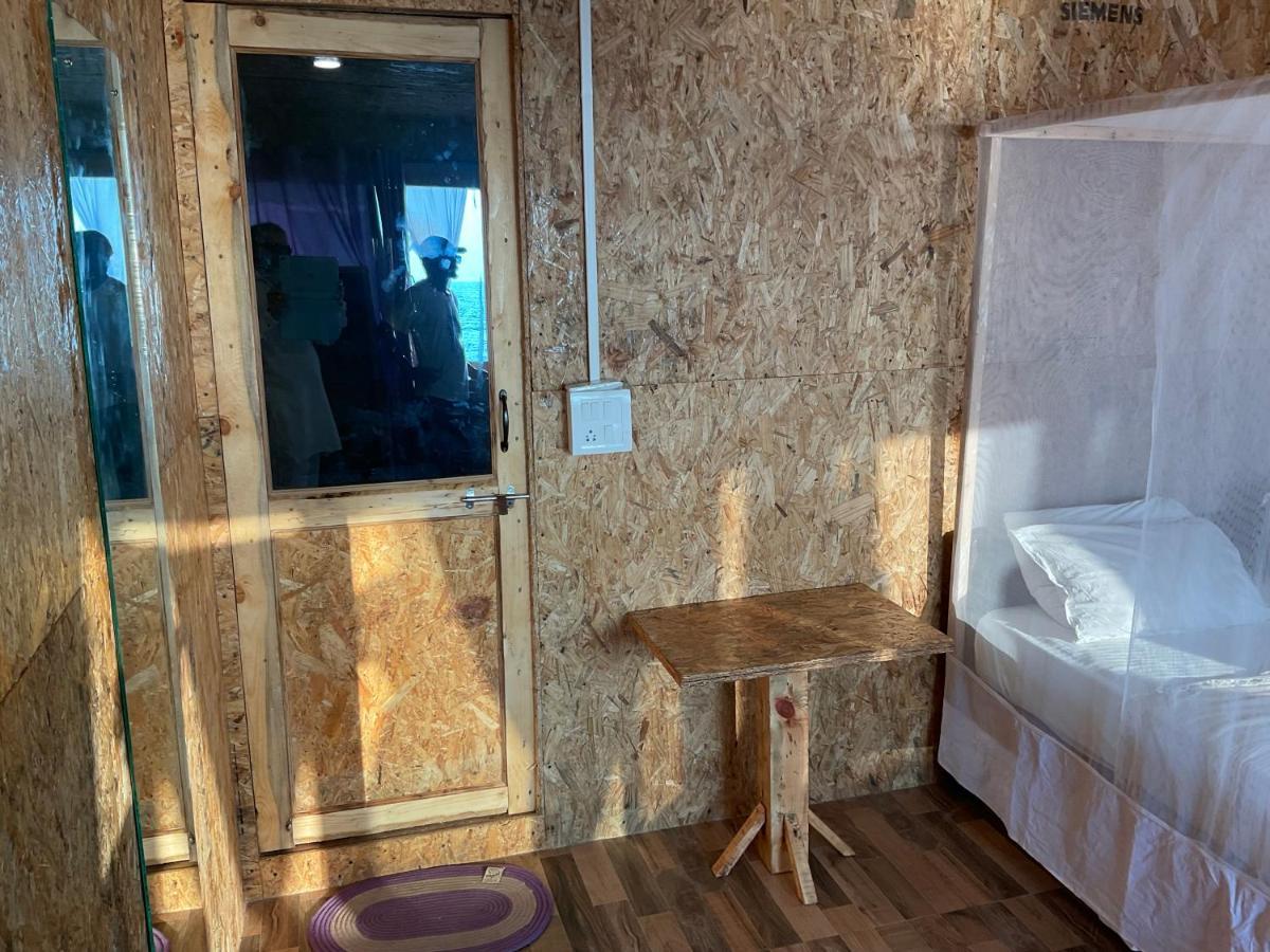 فندق بالوليمفي  Papillon Beach Huts المظهر الخارجي الصورة