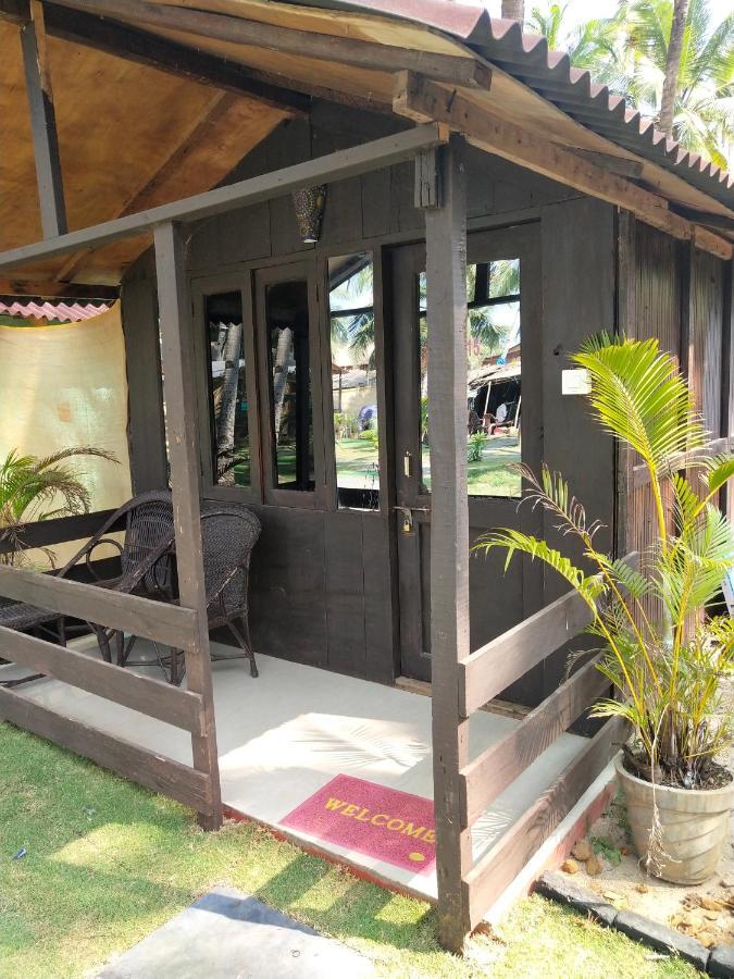 فندق بالوليمفي  Papillon Beach Huts المظهر الخارجي الصورة